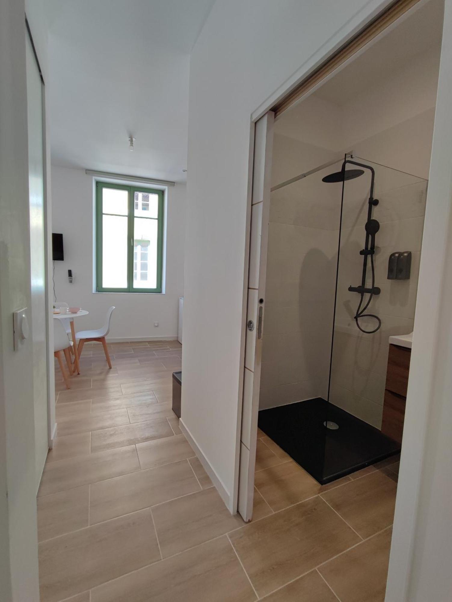 Ferienwohnung Escale Entre Cite Et Bastide Clim Wifi Smart Tv Carcassonne Exterior foto