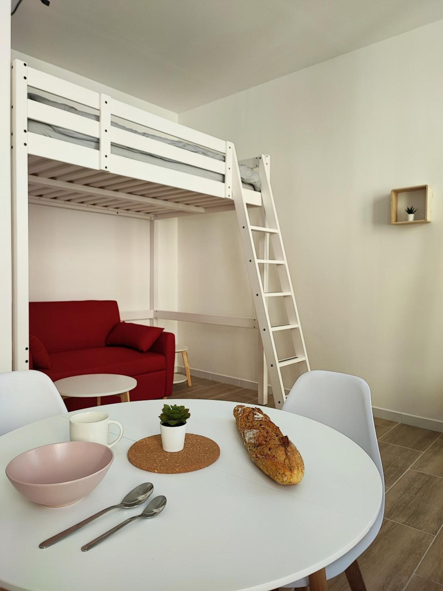 Ferienwohnung Escale Entre Cite Et Bastide Clim Wifi Smart Tv Carcassonne Exterior foto
