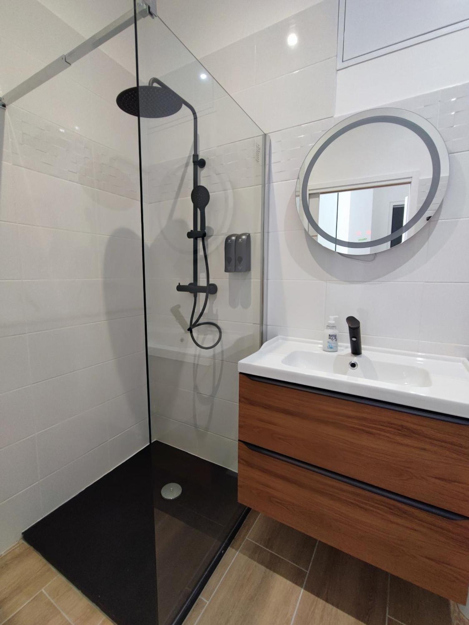 Ferienwohnung Escale Entre Cite Et Bastide Clim Wifi Smart Tv Carcassonne Exterior foto